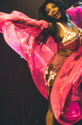 Perle Noire performing at the 2015 Toronto Burlesque Festival teaser show, Crystal Menagerie
